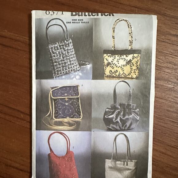 UNCUT Butterick 6371 Style Handbags Purse Bags Sewing Pattern Variations - Picture 1 of 2